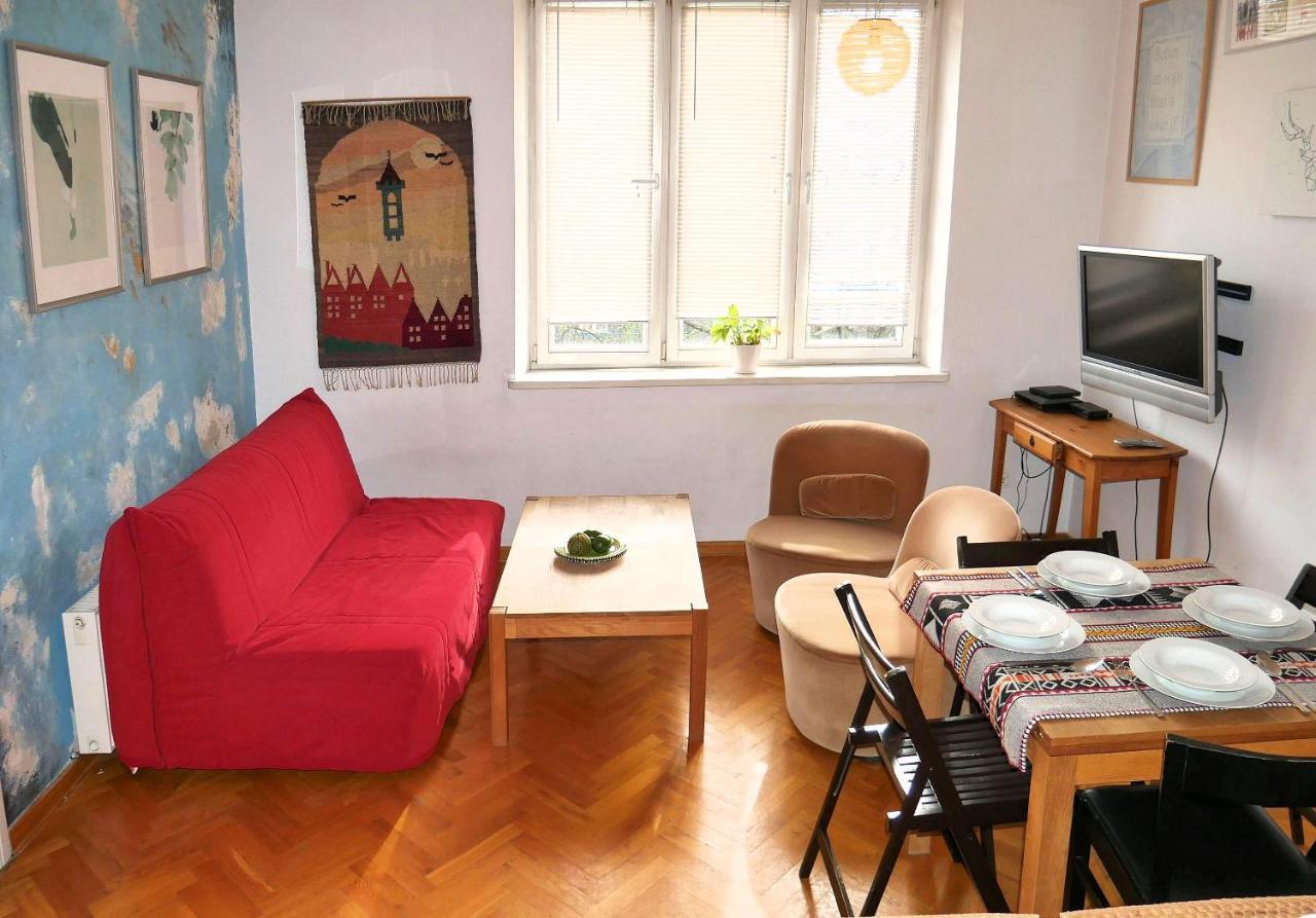 Tenement Apartment 90M2 City Center كراكوفيا المظهر الخارجي الصورة