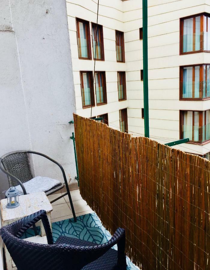 Tenement Apartment 90M2 City Center كراكوفيا المظهر الخارجي الصورة